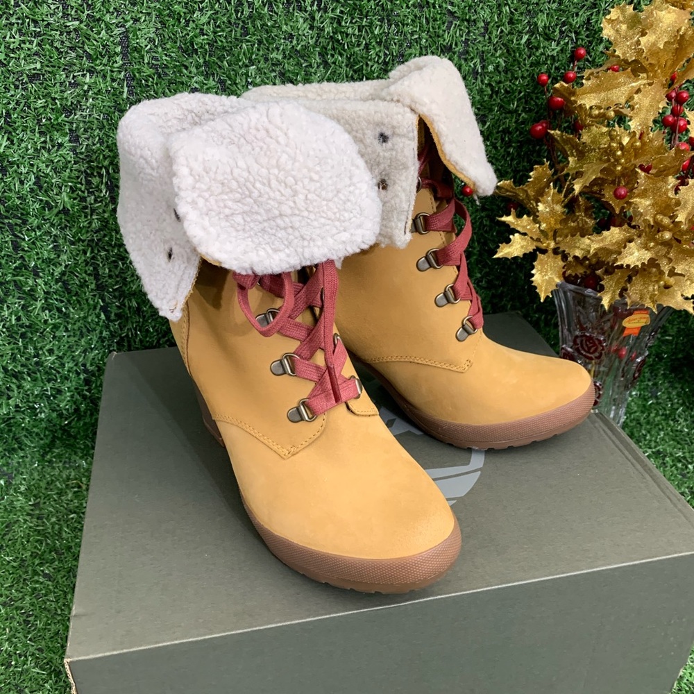 TIMBERLAND WOMEN'S CAMDALE FOLD-DOWN BOOTS - Picture 10 of 10